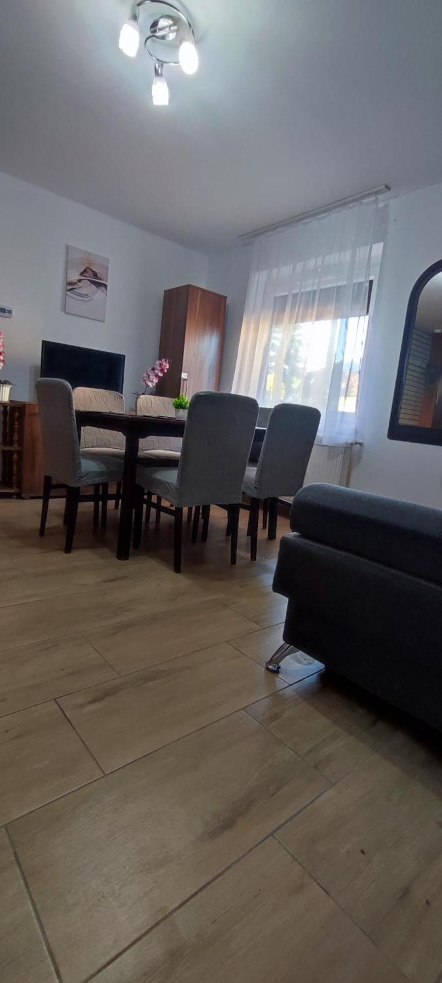 Bazsi Apartman Hajduszoboszlo Exterior photo
